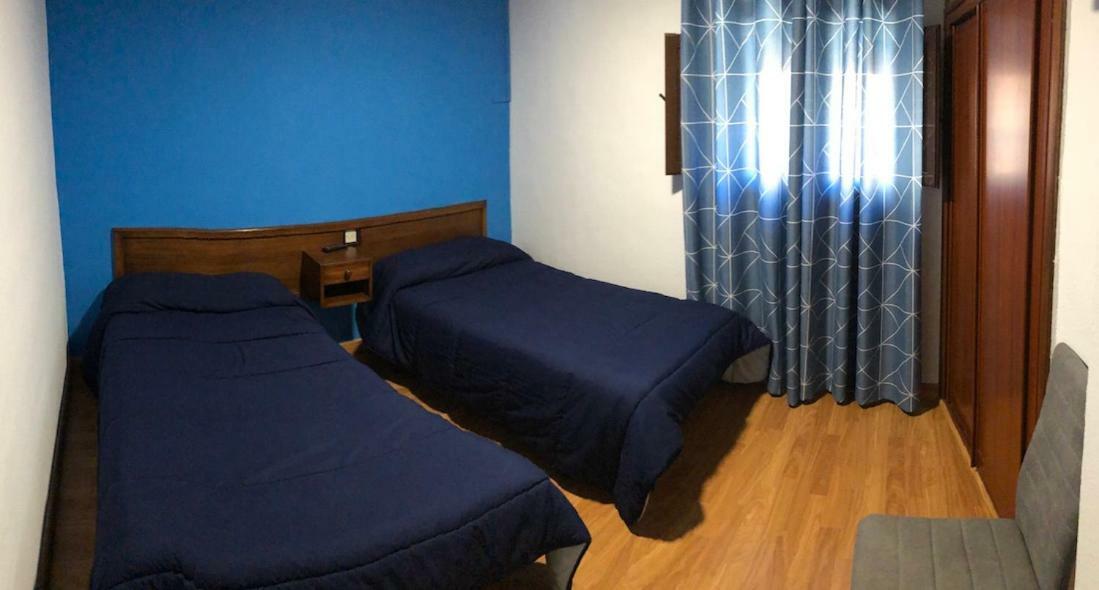 Hostal El Arco Almazán Exteriör bild